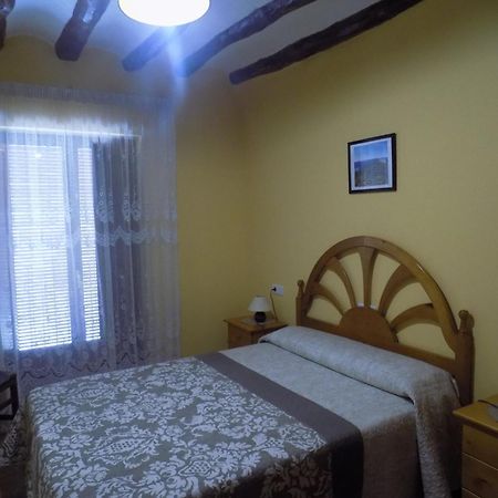 Apartamentos Casa Ferras Valderrobres Luaran gambar