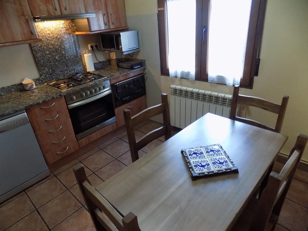 Apartamentos Casa Ferras Valderrobres Luaran gambar