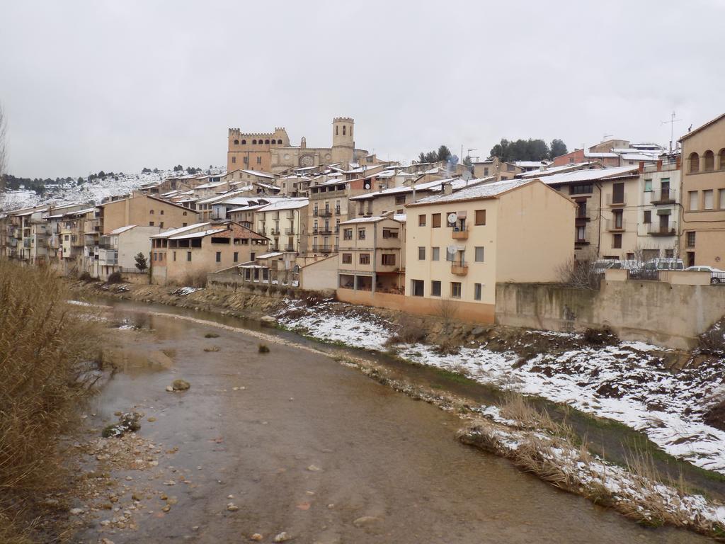 Apartamentos Casa Ferras Valderrobres Luaran gambar