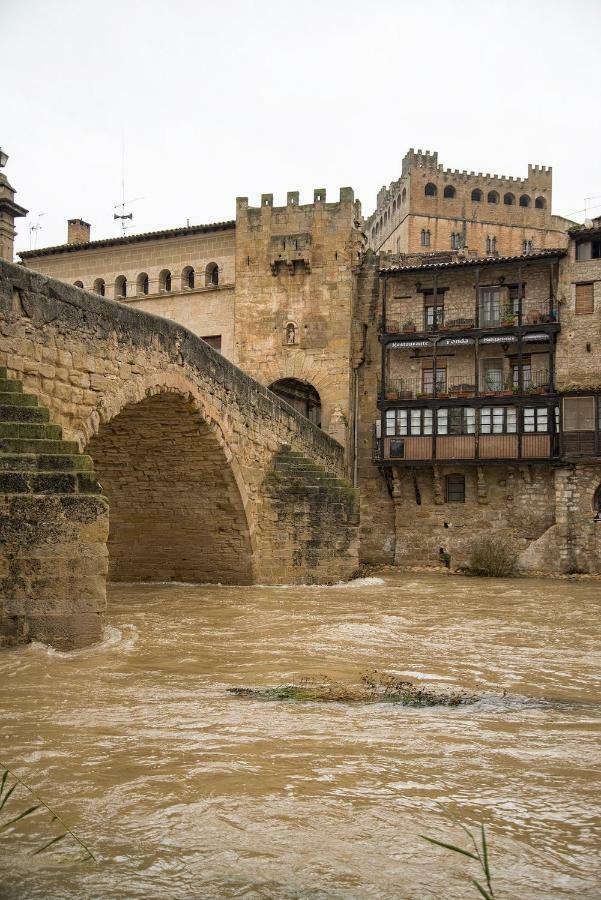 Apartamentos Casa Ferras Valderrobres Luaran gambar